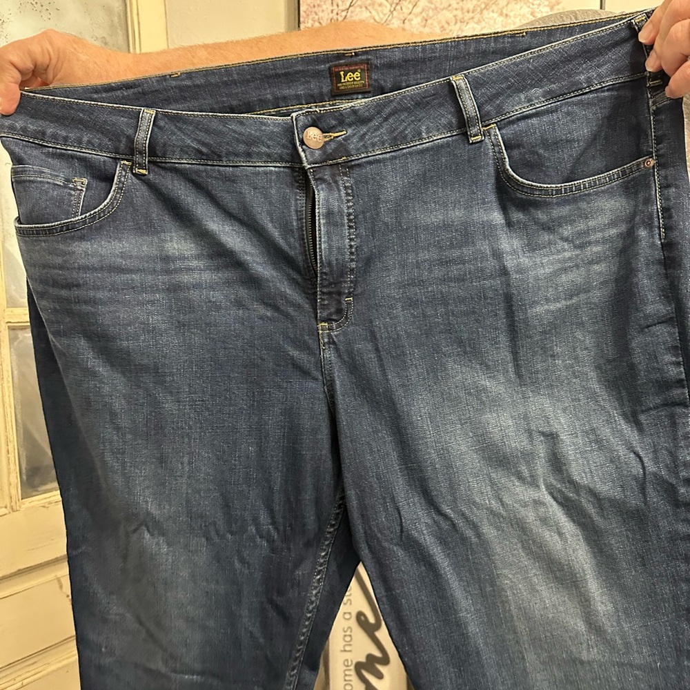 Lee Blue Straight Leg Jeans with Classic Indigo Wash